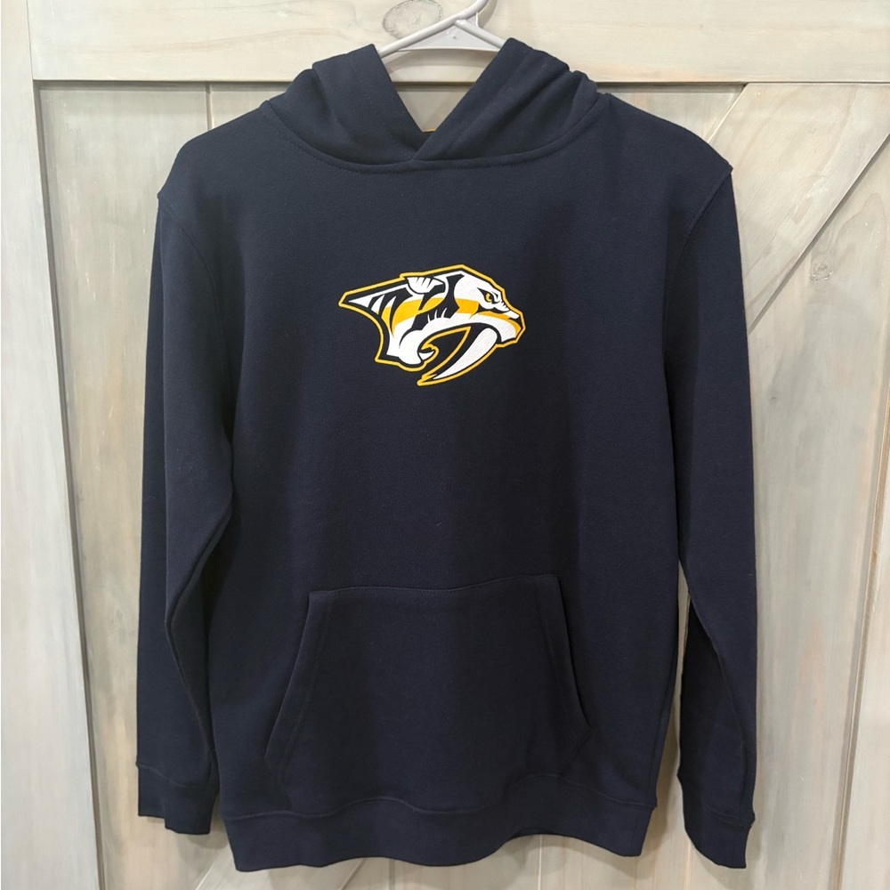 Nashville Predators Hoodie